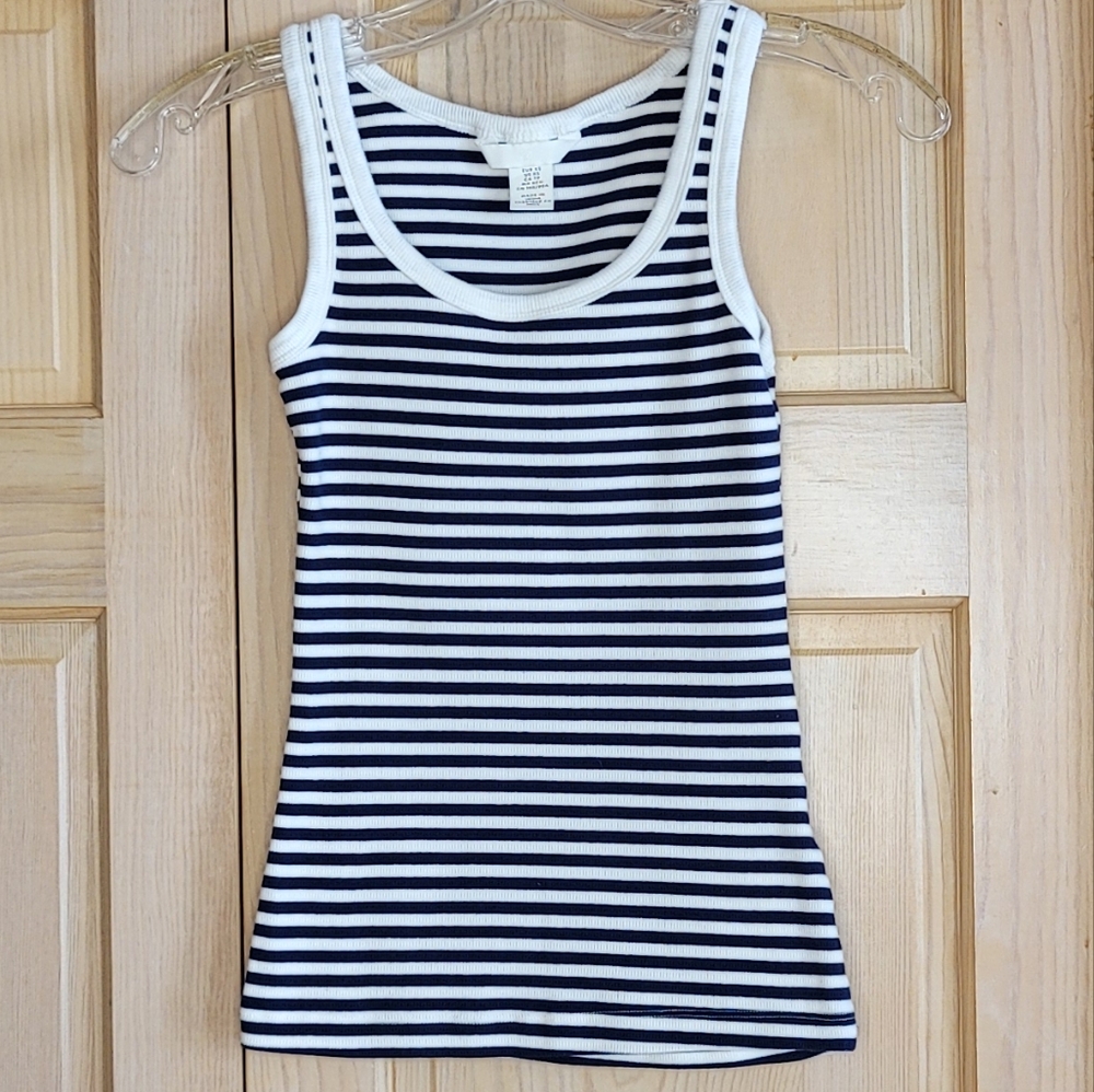 H&M Women's Navy Blue & White Striped Tank
